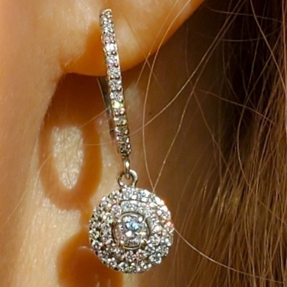 Earrings natural diamonds 💎 elegant and luxury delicate and stylish white gold - Picture 1 of 9